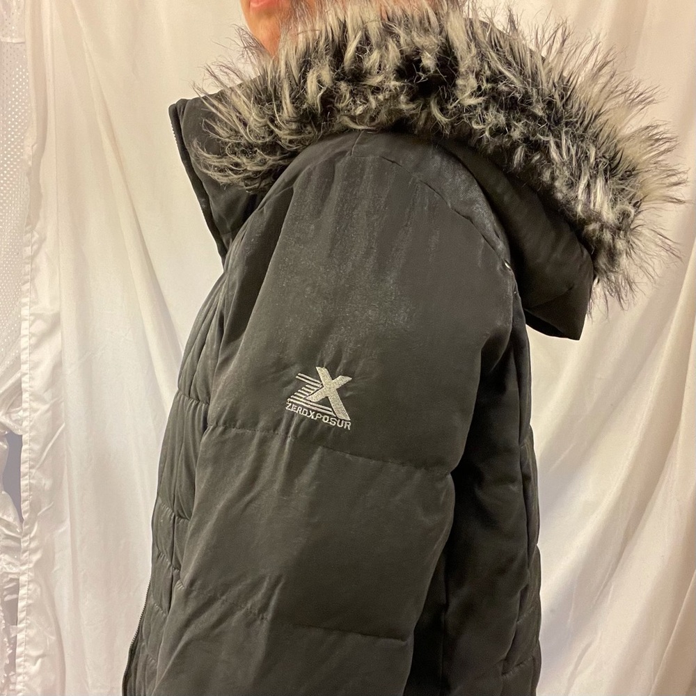 winter coat - Picture 4 of 8